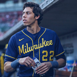 Milwaukee Brewers' 2023 Projected Starting Lineup After Trading for William  Contreras - Fastball